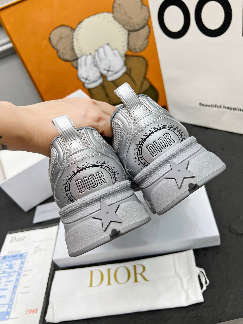Z2Q105D311 Popular high-quality Shoes