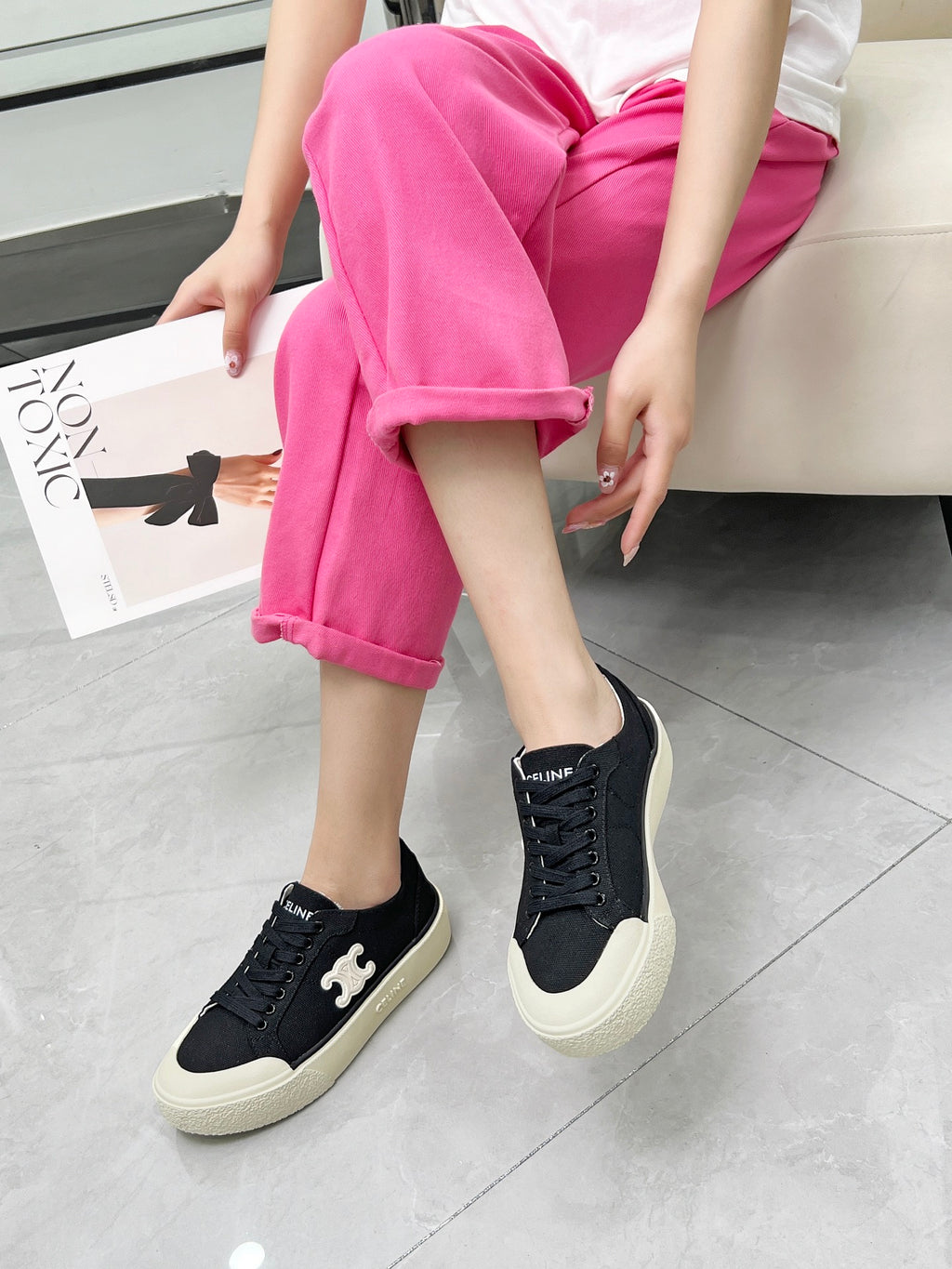Z2Q105N432  Popular high-quality Shoes