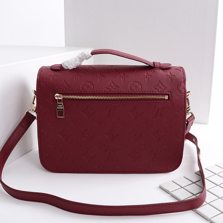 B1X41E92 Popular leather bag 
