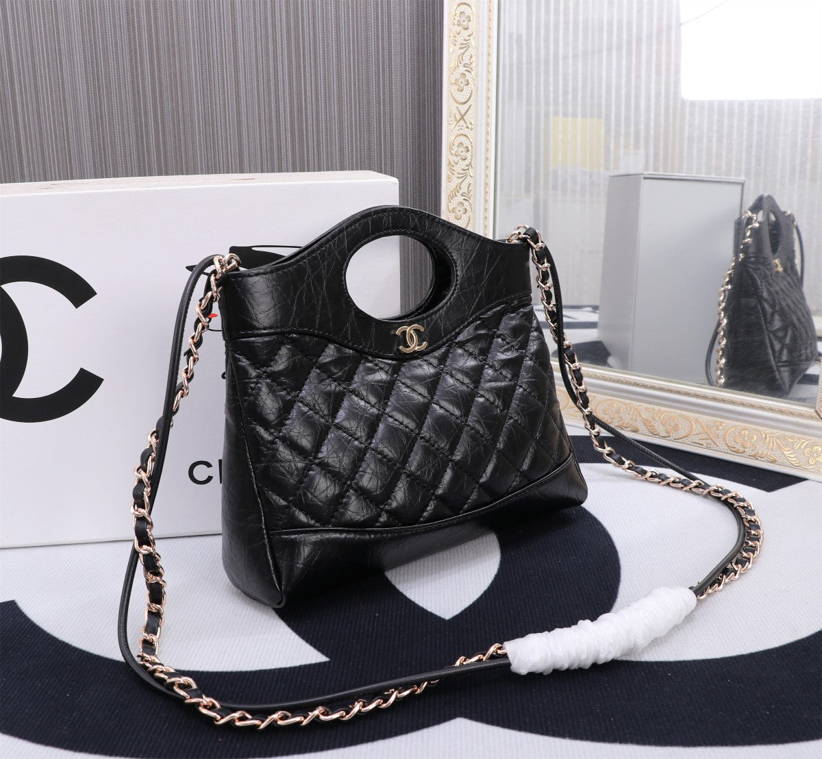 B12X44E310 Popular  leather bag 