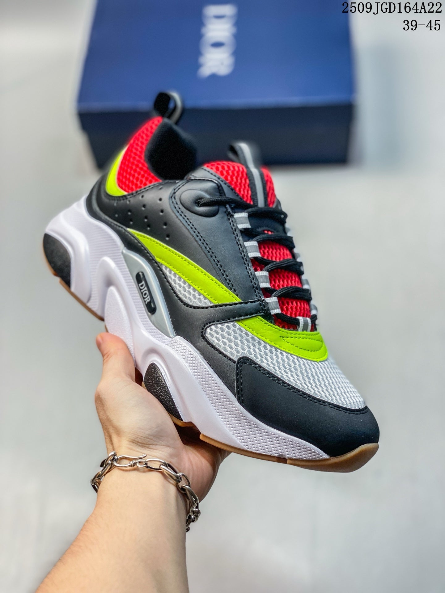 Z4Q95D77 Popular Shoes