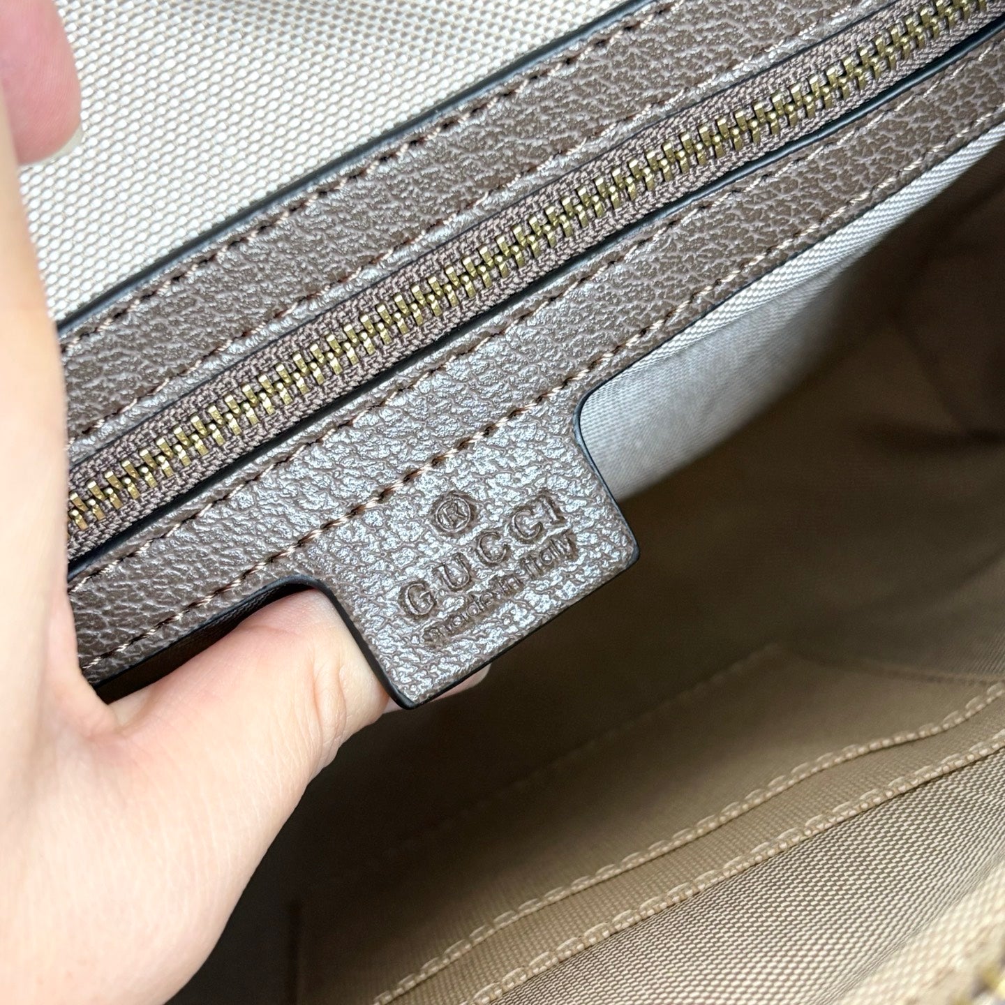 B1R15B43  Popular bag