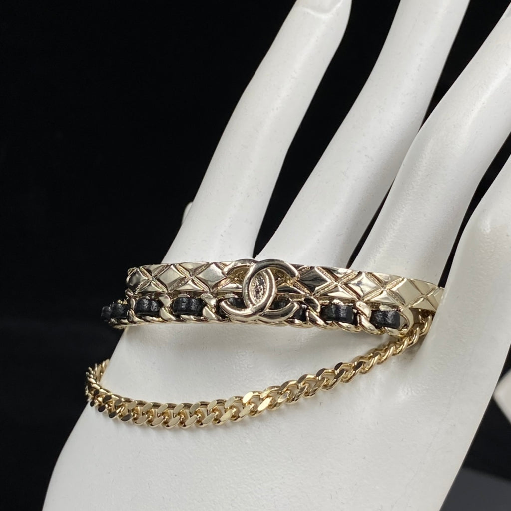 X1N36C52K Popular  Bracelets