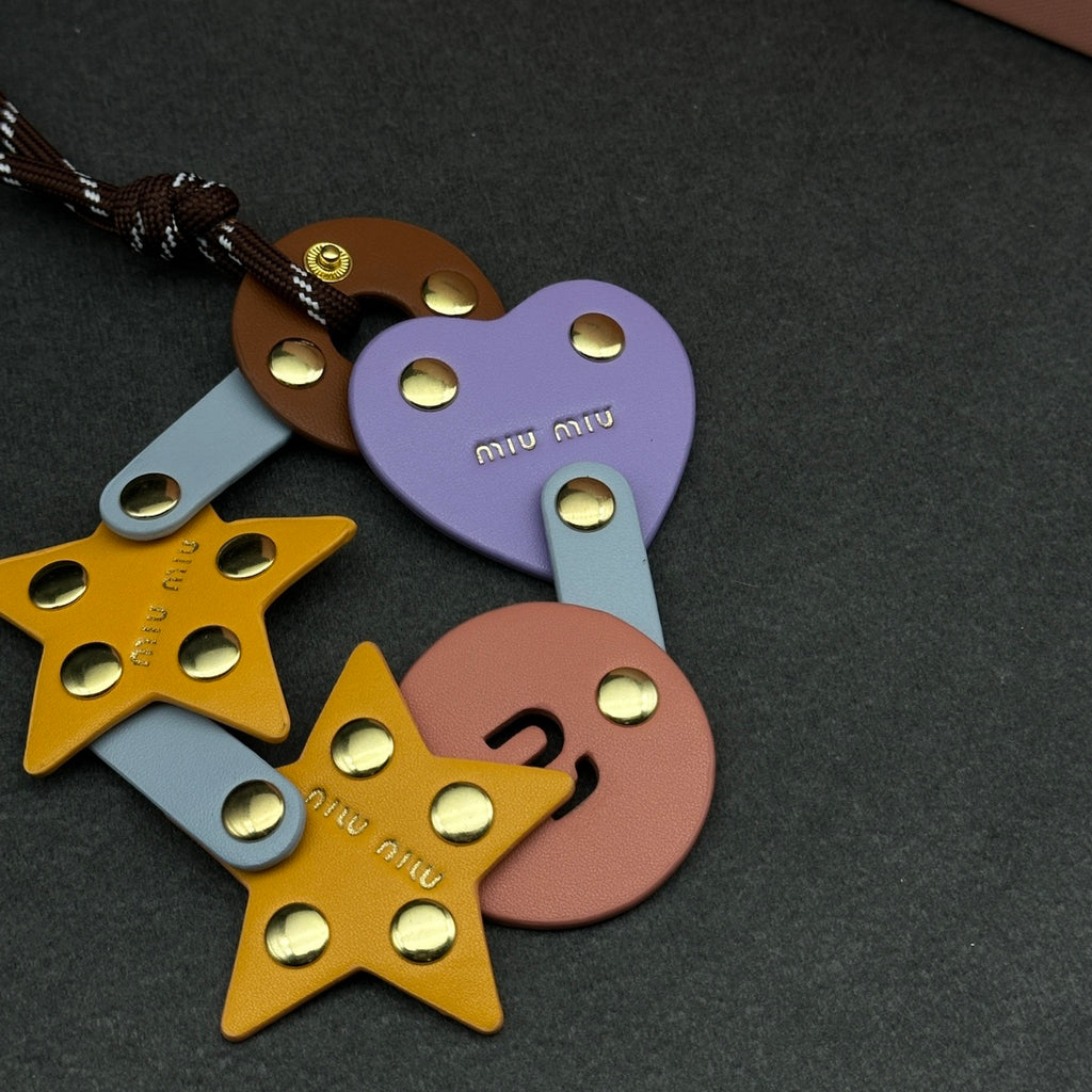 A1R46A25 Popular bag 's charms accessories