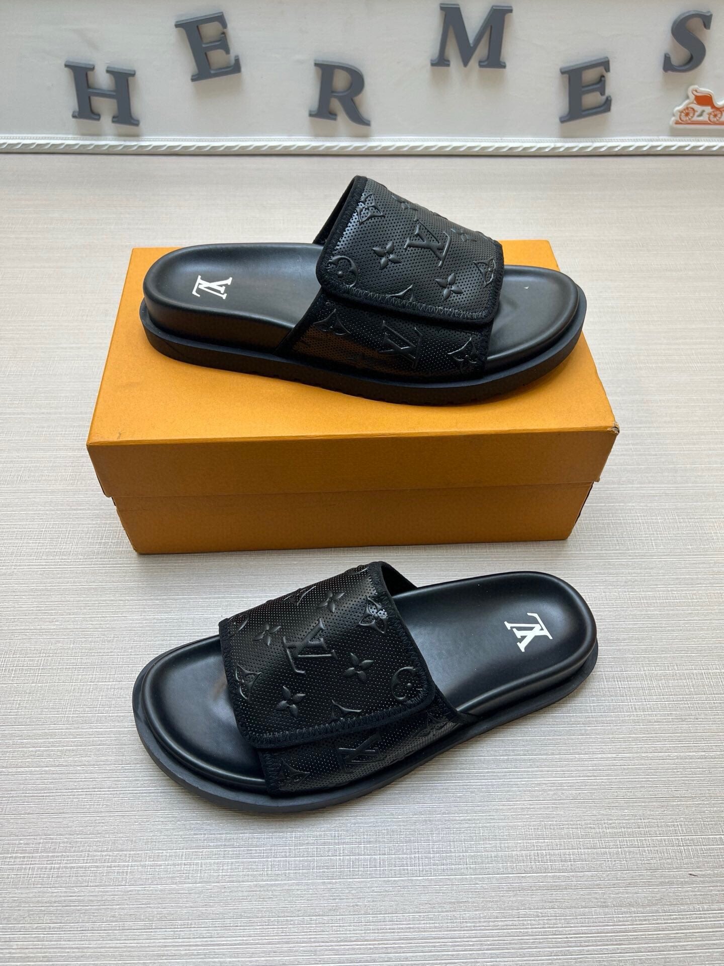 Z5WE253 Popular Slippers