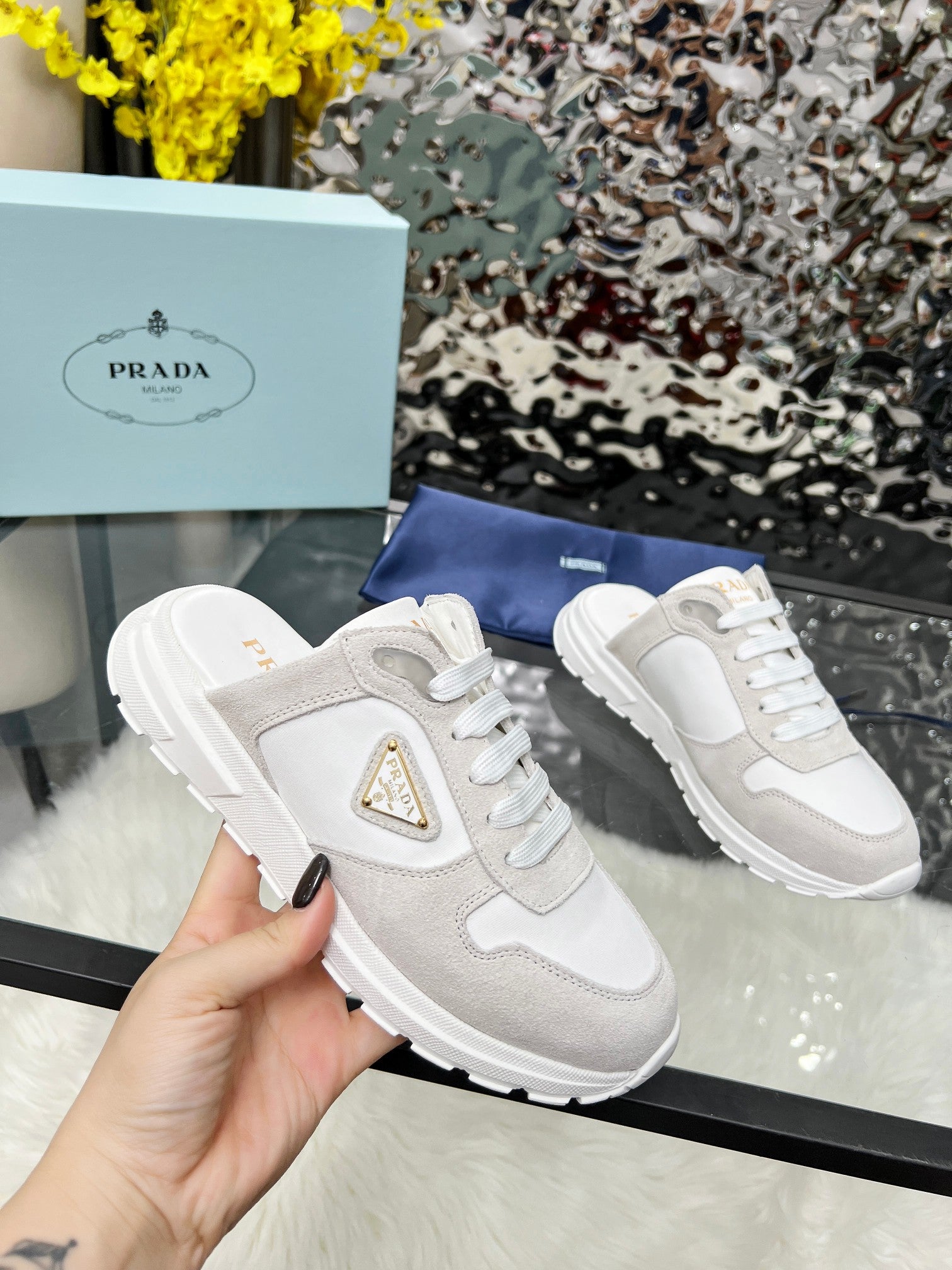 Z2Q95P96 Popular high-quality shoes