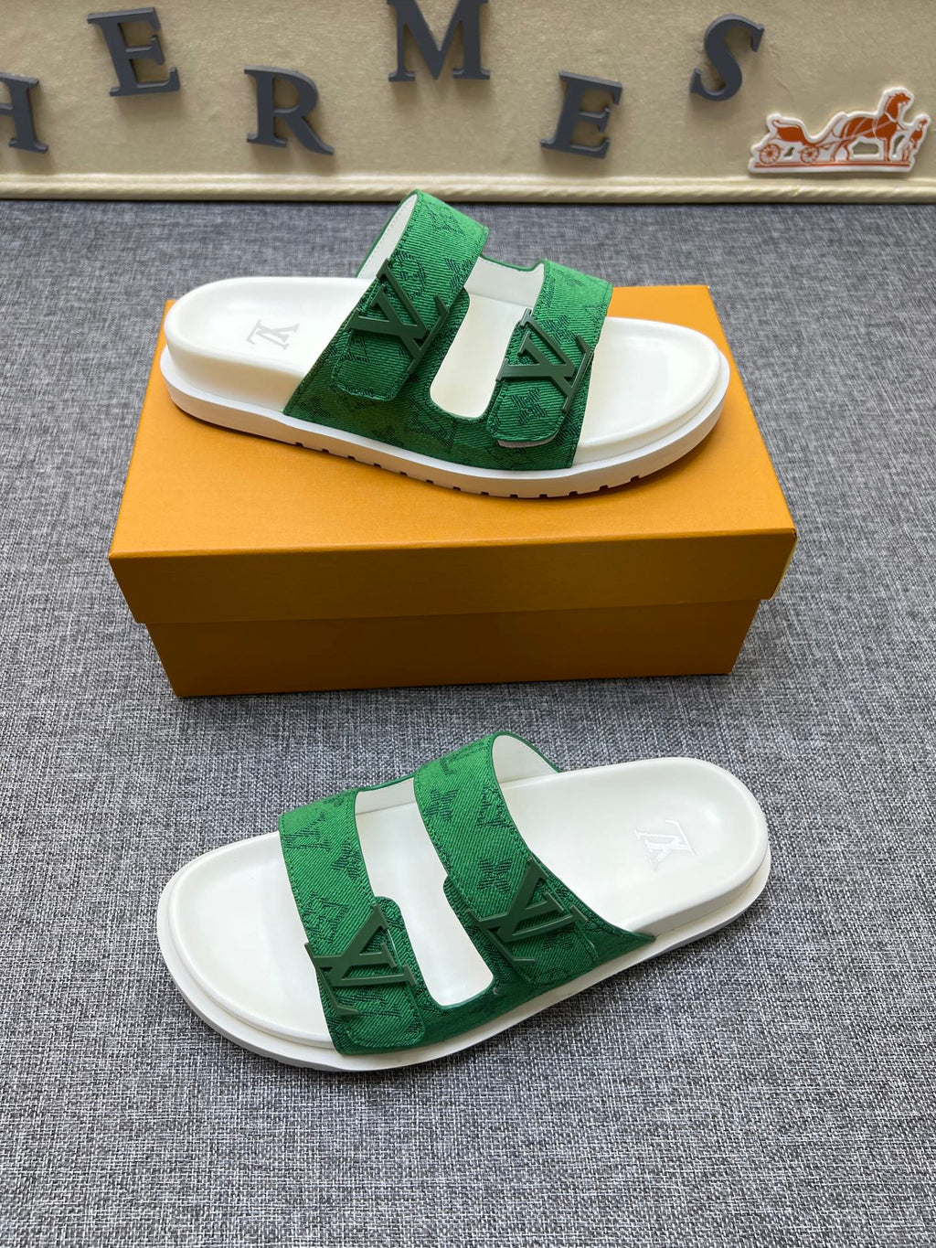 Z5R35E2 Popular Slippers shoes