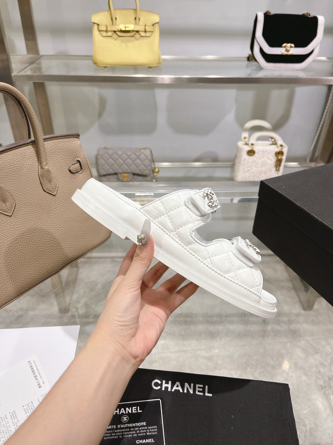 Z2R45C7  Popular leather shoes