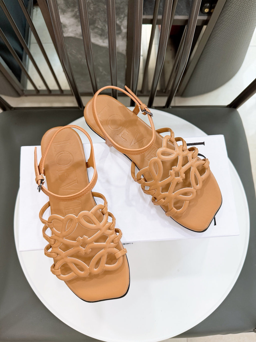 Z2R76A11 Popular high-quality  leather shoes