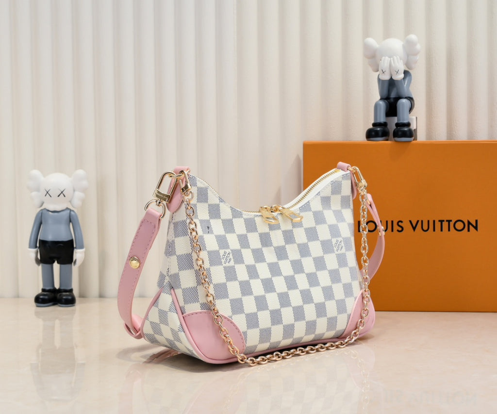 B1W15E35 Popular  leather bag