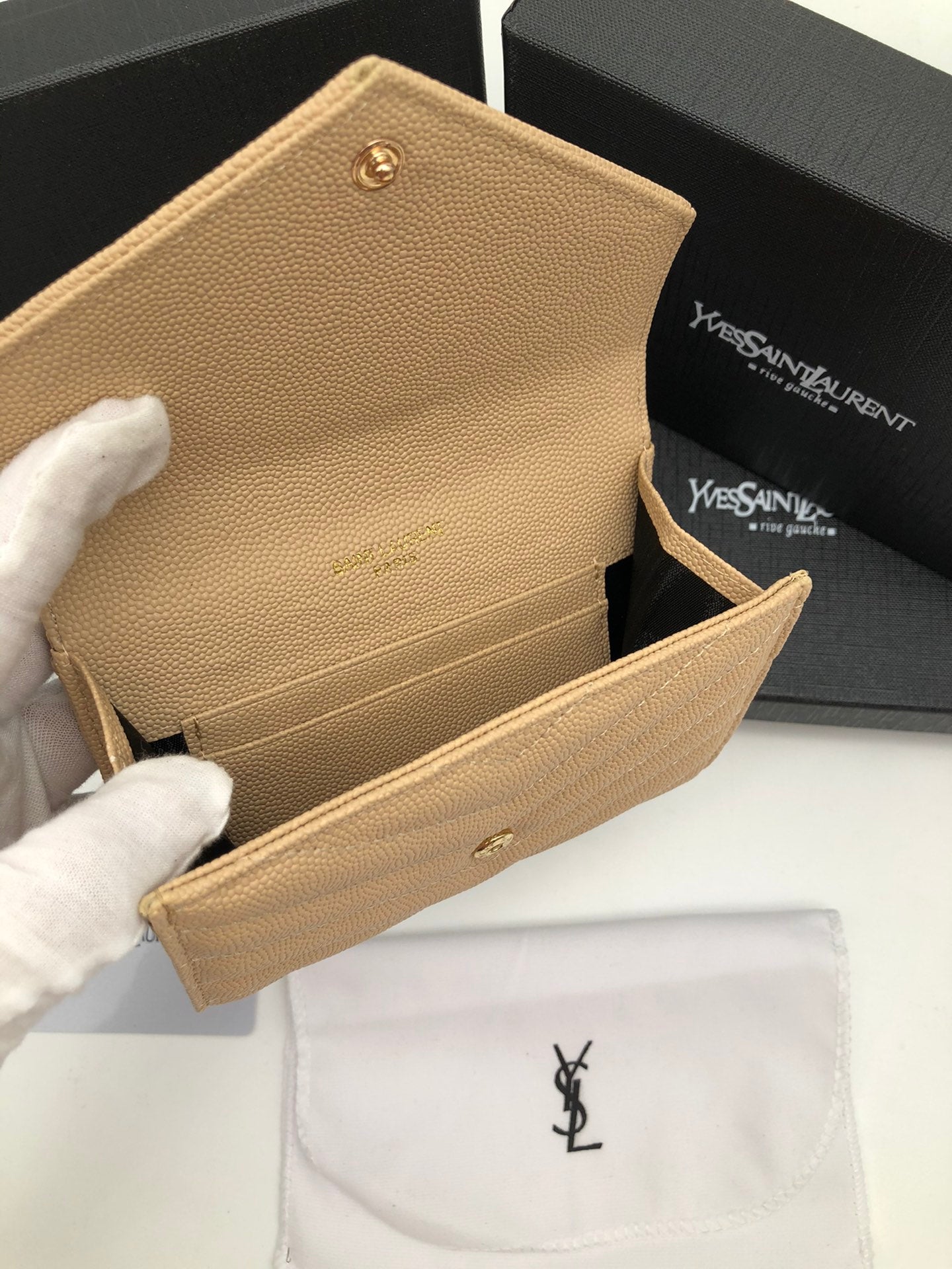 B1P36SL13 Popular card holder