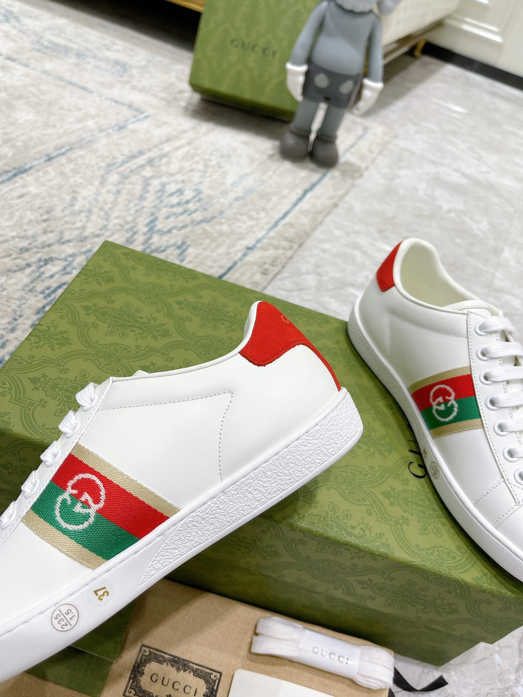 Z2Q105B199 Popular high-quality Shoes