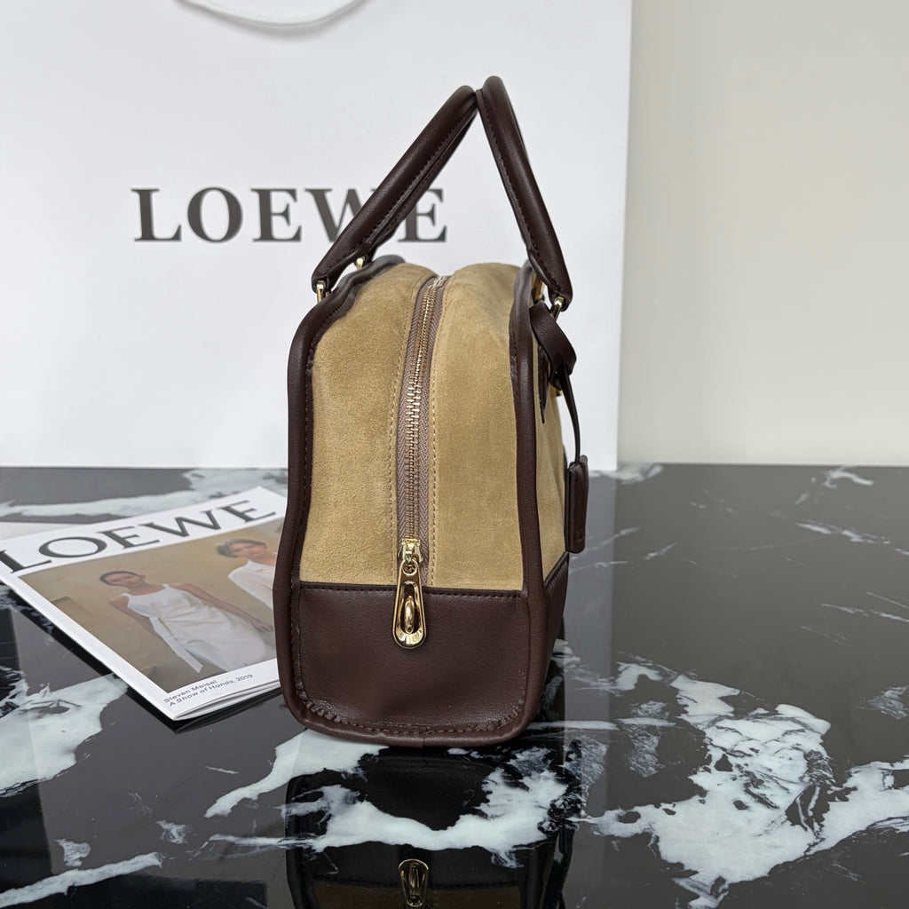 B1R66A12 Popular leather bag