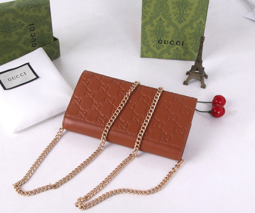 B1P36B111 Popular leather bag