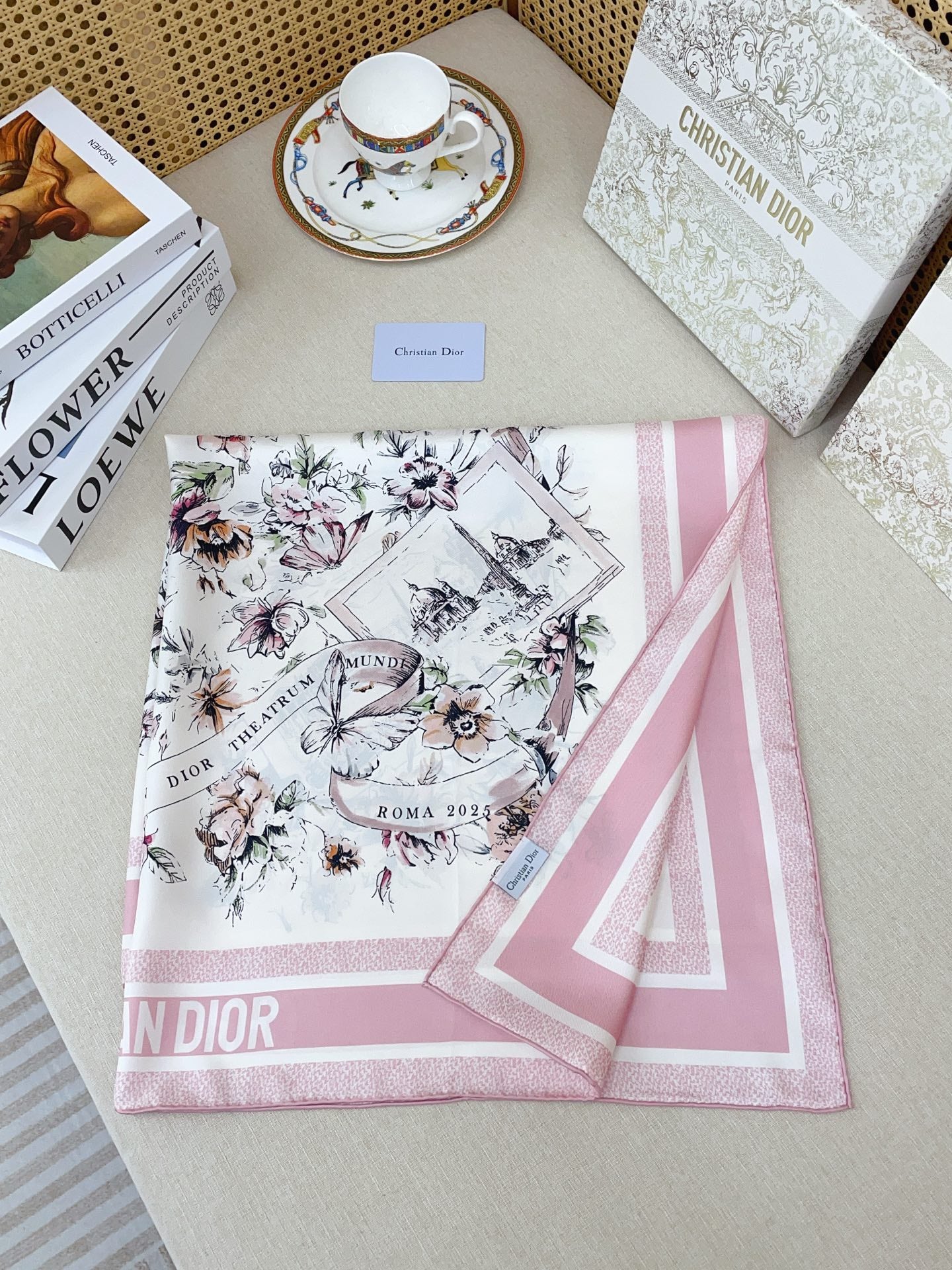 W1N36D27 Popular Silk Scarve
