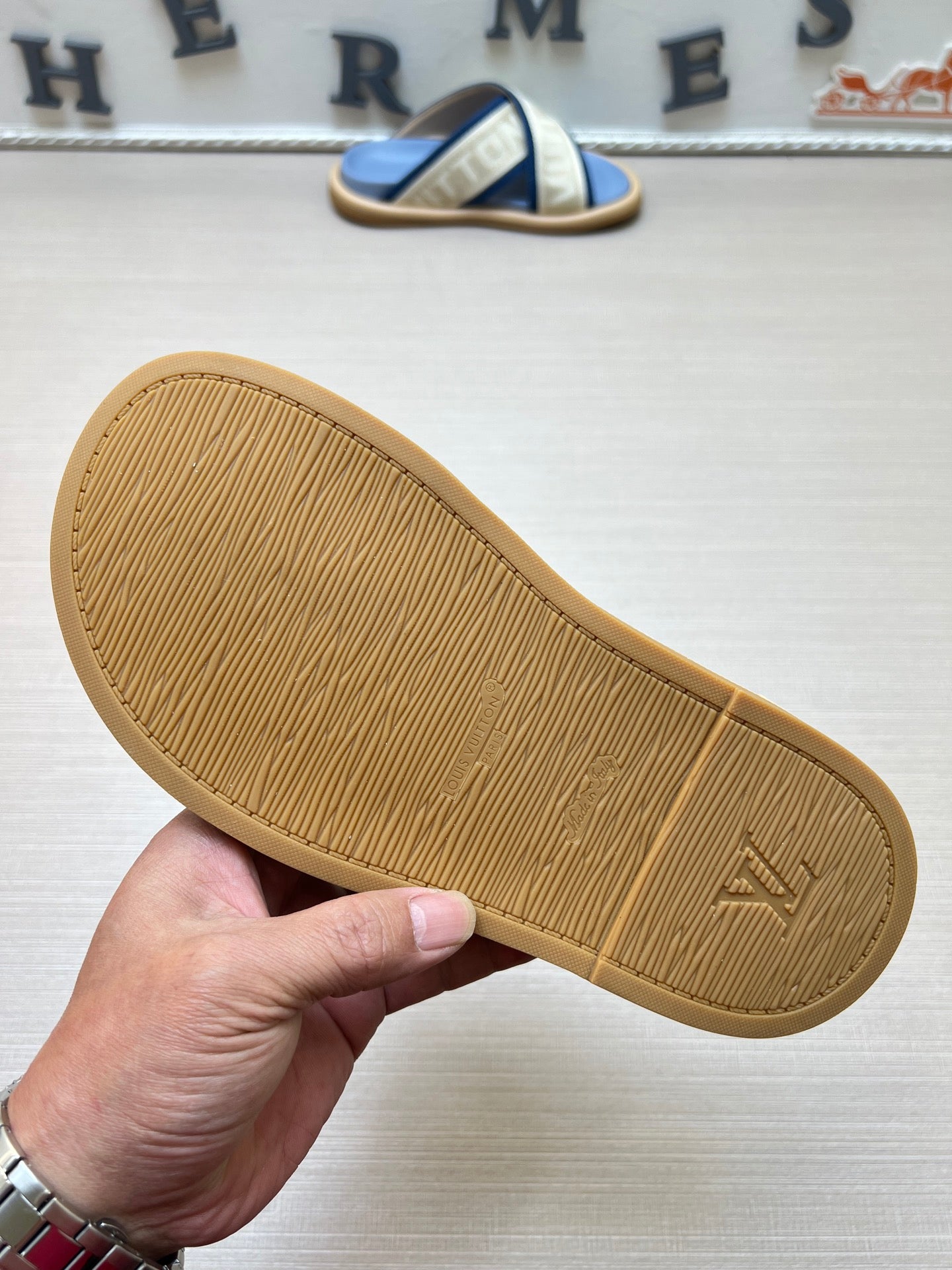 Z5Z35E272 Popular Slippers