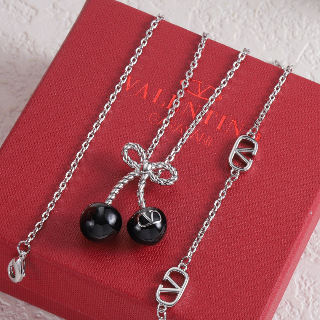 X1Q85VL204X Popular Necklace. Earrings