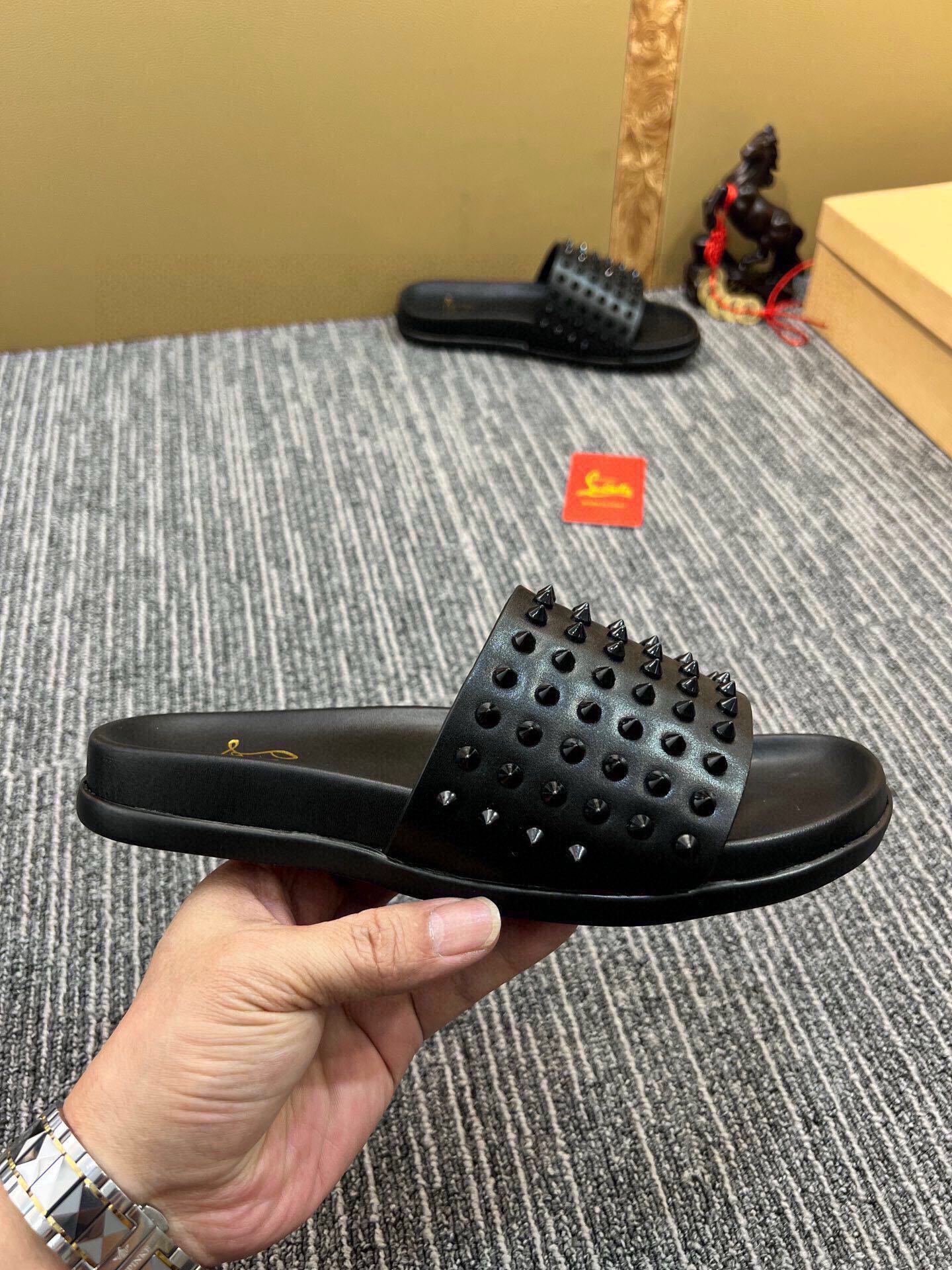 Z5ZA126 Popular slippers