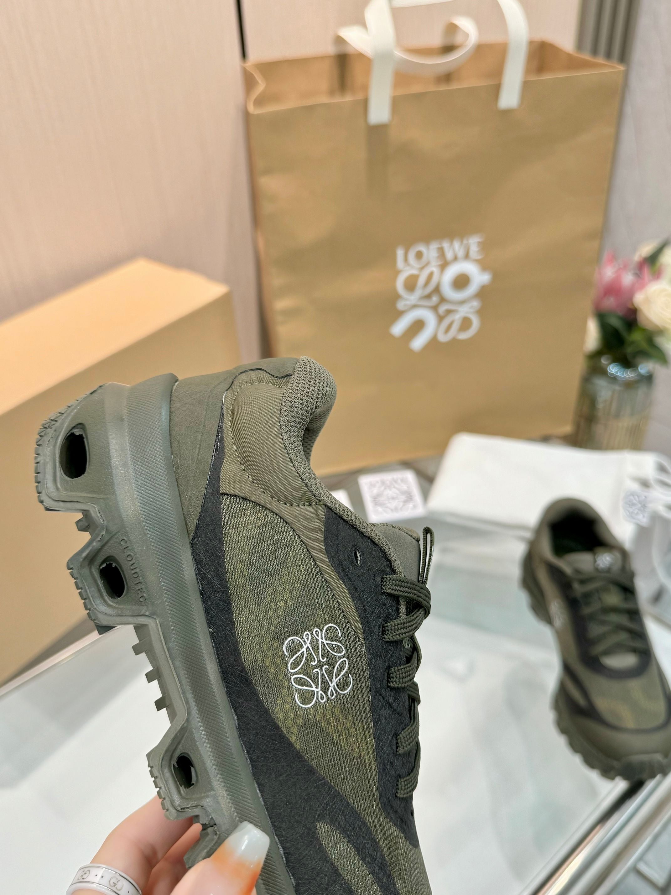 Z2Q95A181  Popular high-quality Shoes