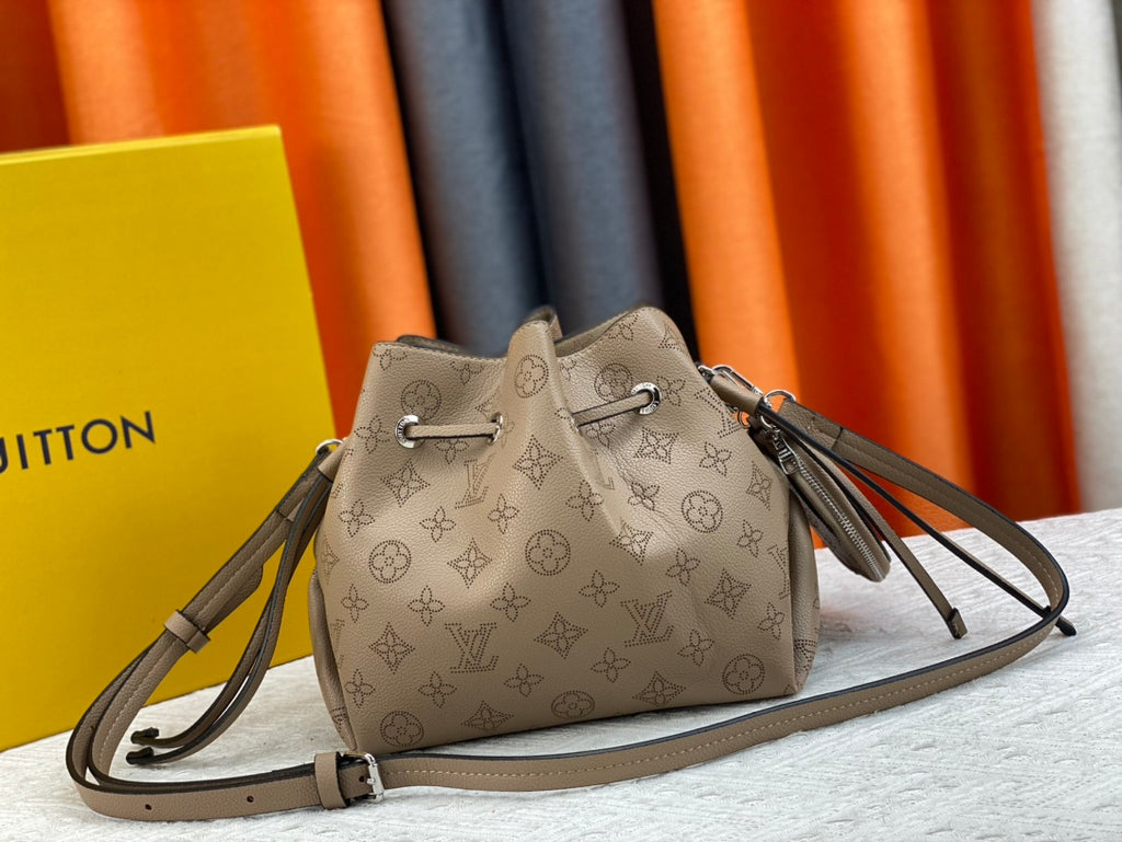 B1N165E98 Popular   leather bag