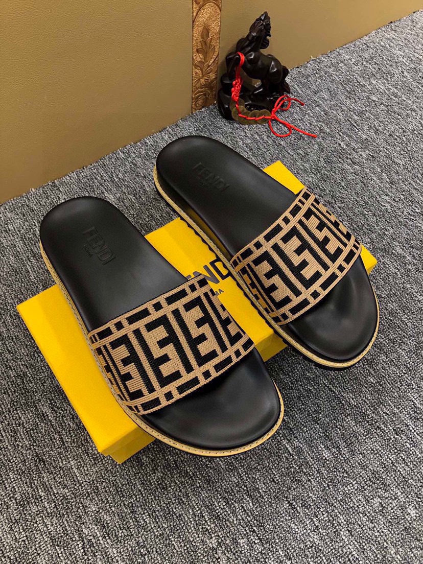 Z5XF102 Popular Slippers