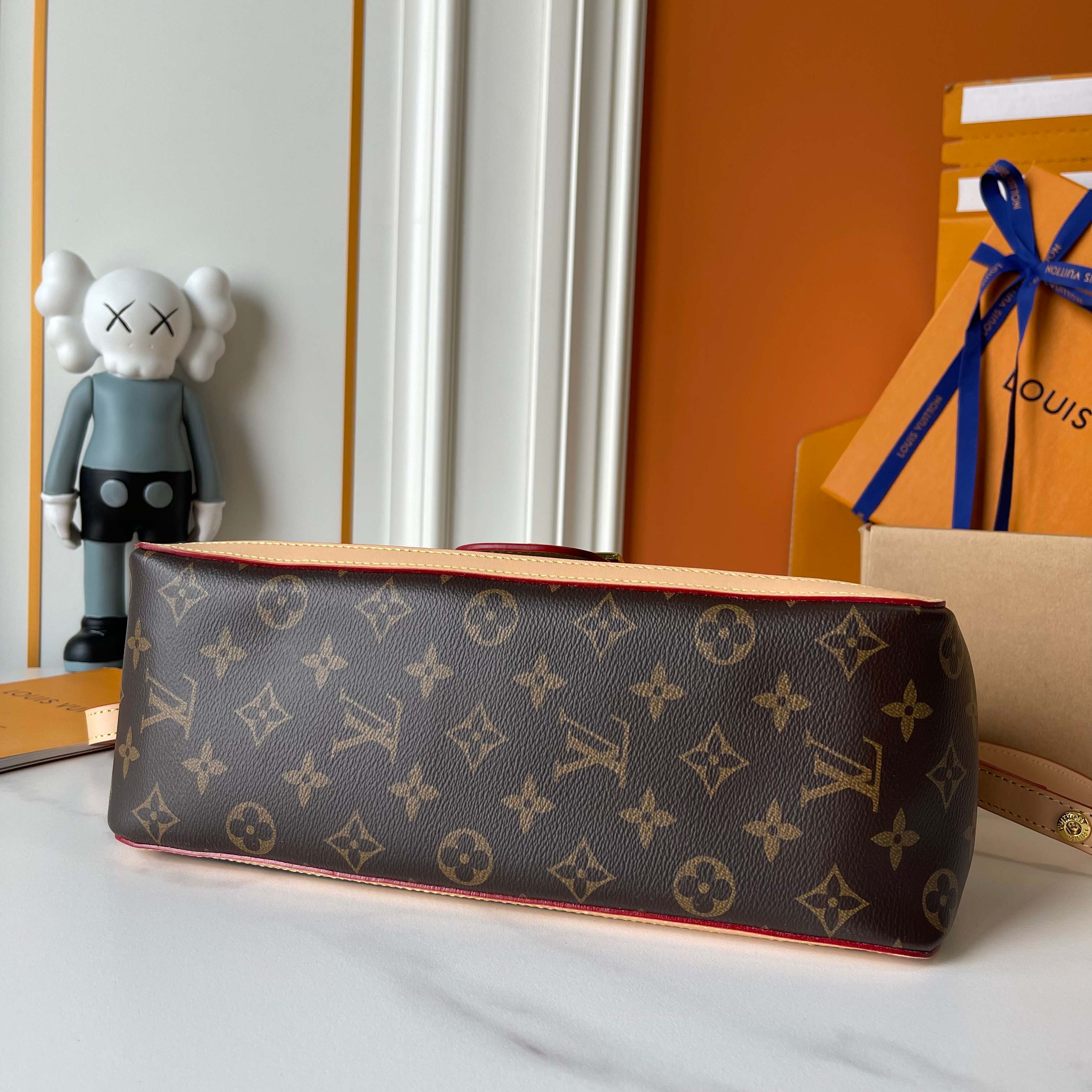 B1P46E83 Popular   bag