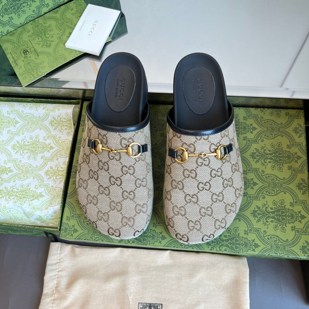 Z2YB26 Popular Slippers