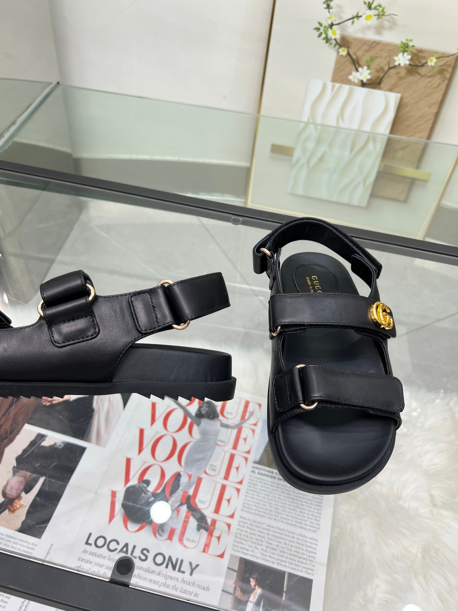 Z2R55B11 Popular high-quality shoes