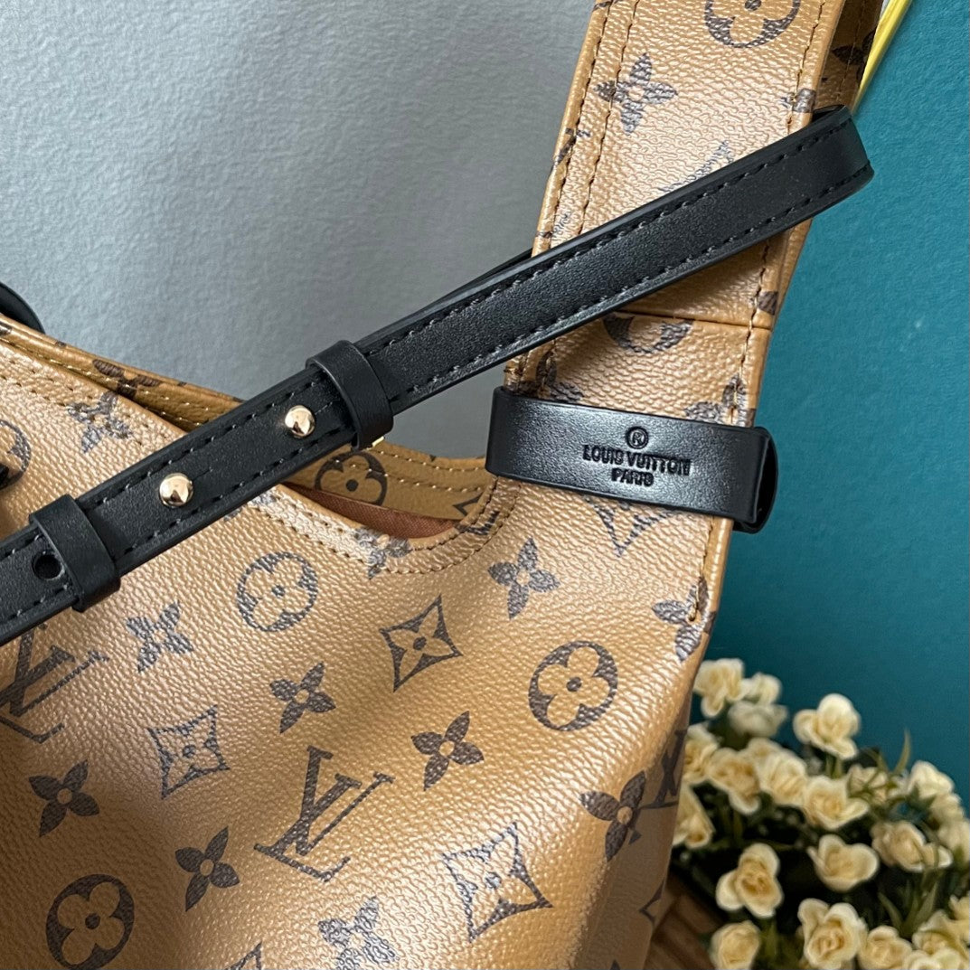 B1X34E274 Popular   leather bag 