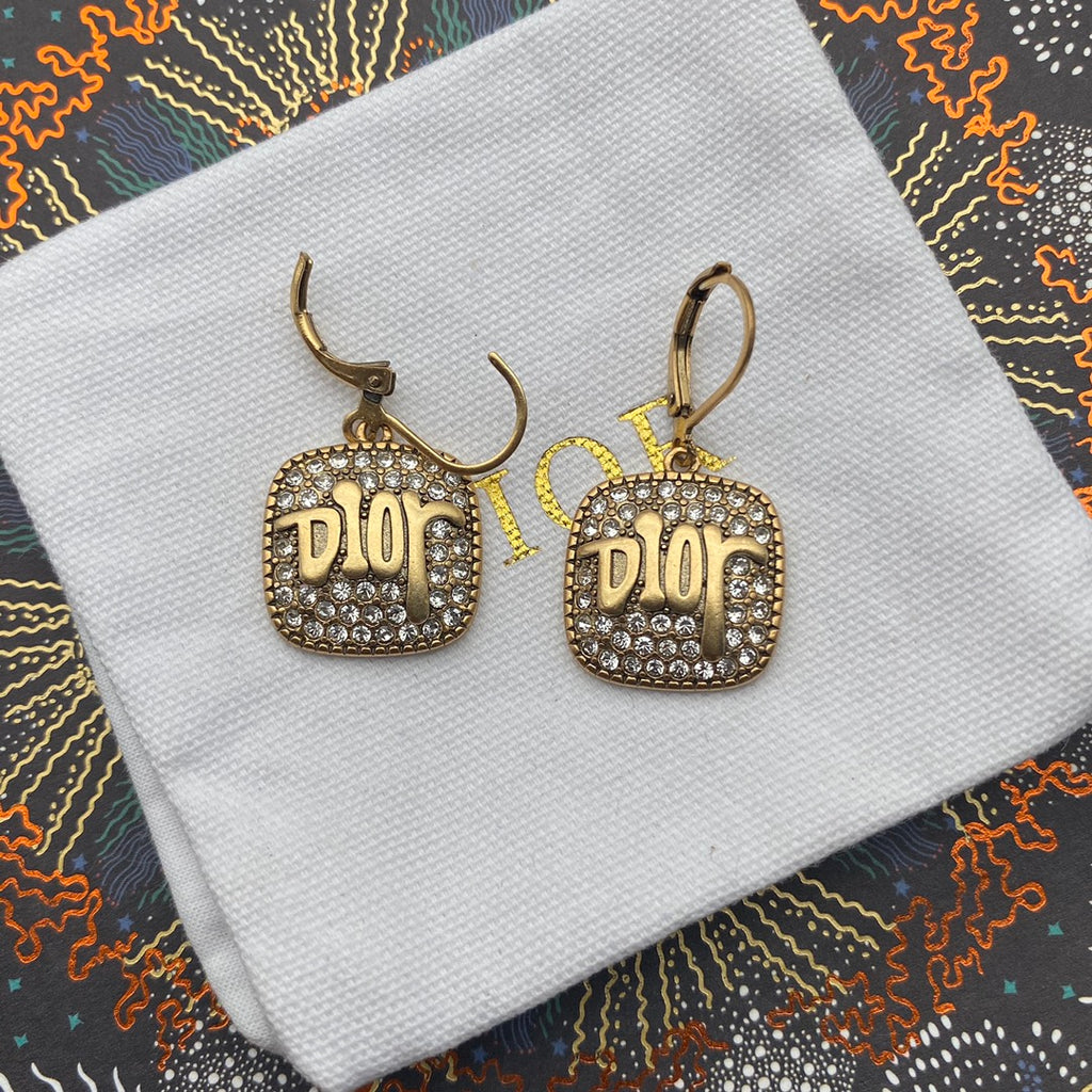 X1Z54D415E Popular  Earrings