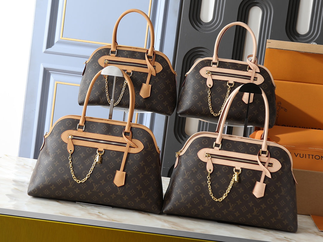 B1P46E107 Popular leather bag