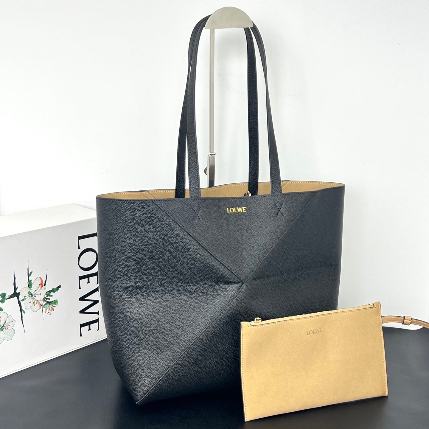 BB1R46A6 Popular leather bag