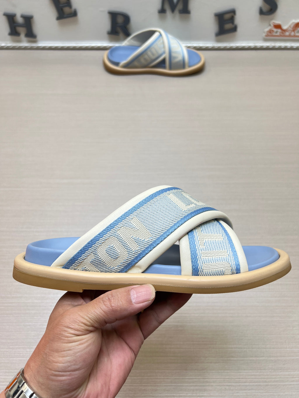 Z5Z35E270 Popular Slippers