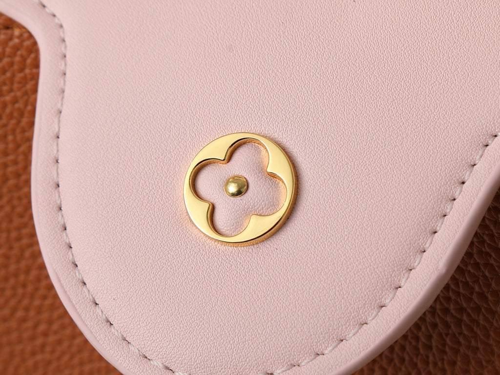 B1P46E46 Popular leather bag