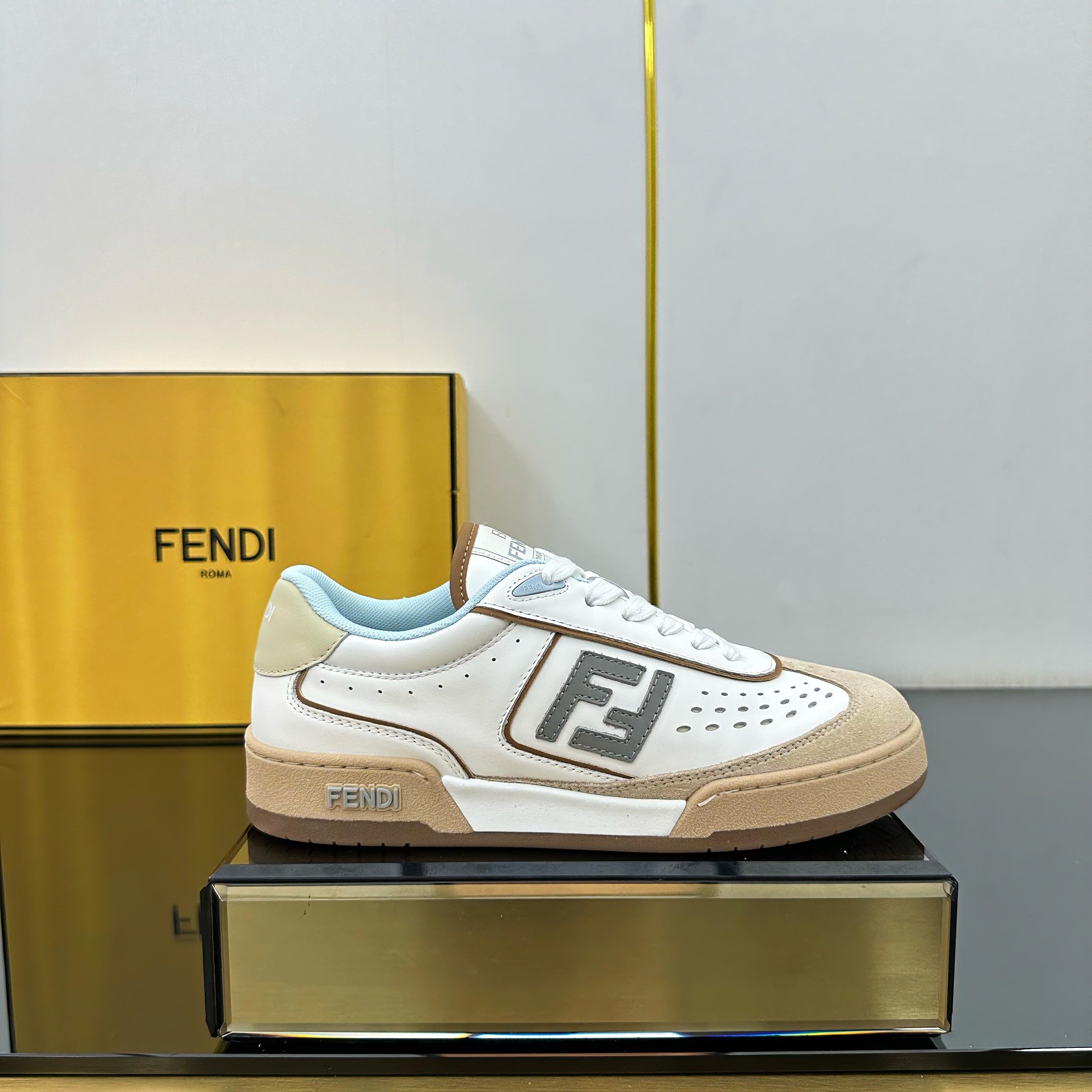 Z2Q105F421 Popular high-quality Shoes