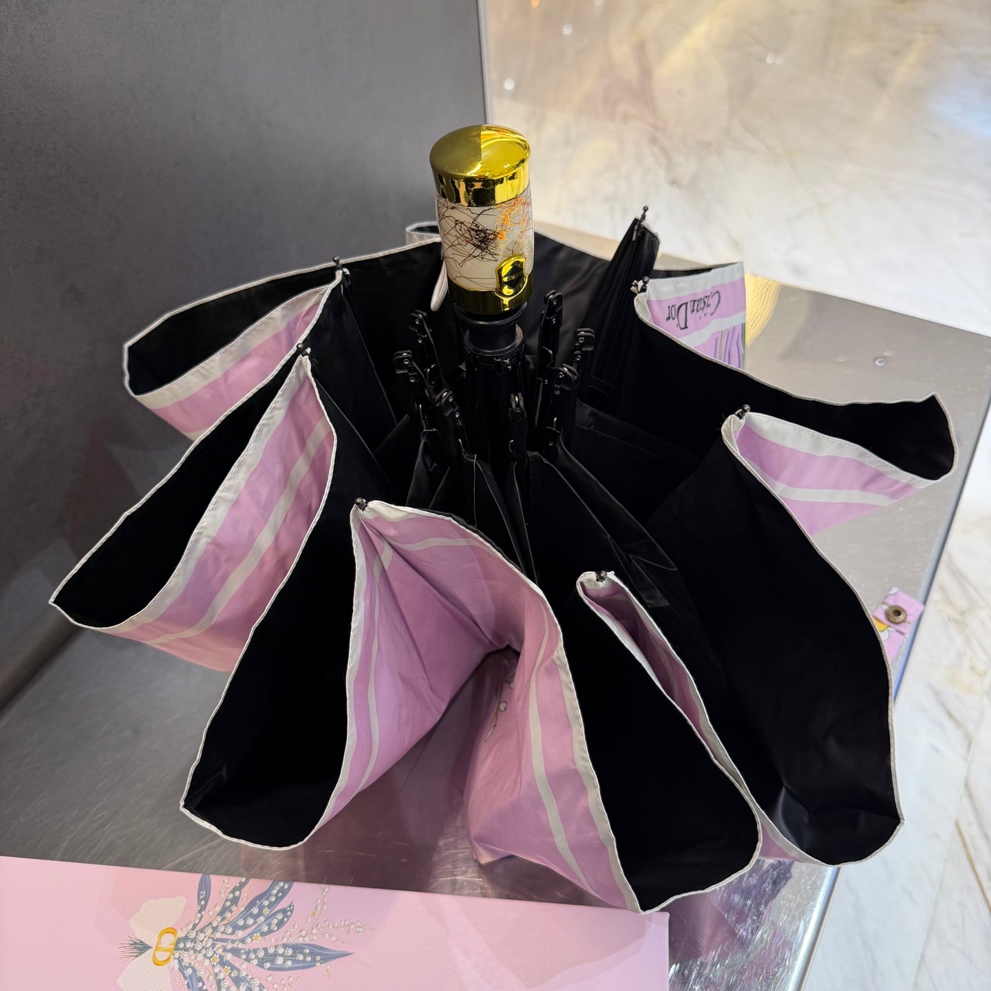J1N46D2 Popular UV resistant umbrella