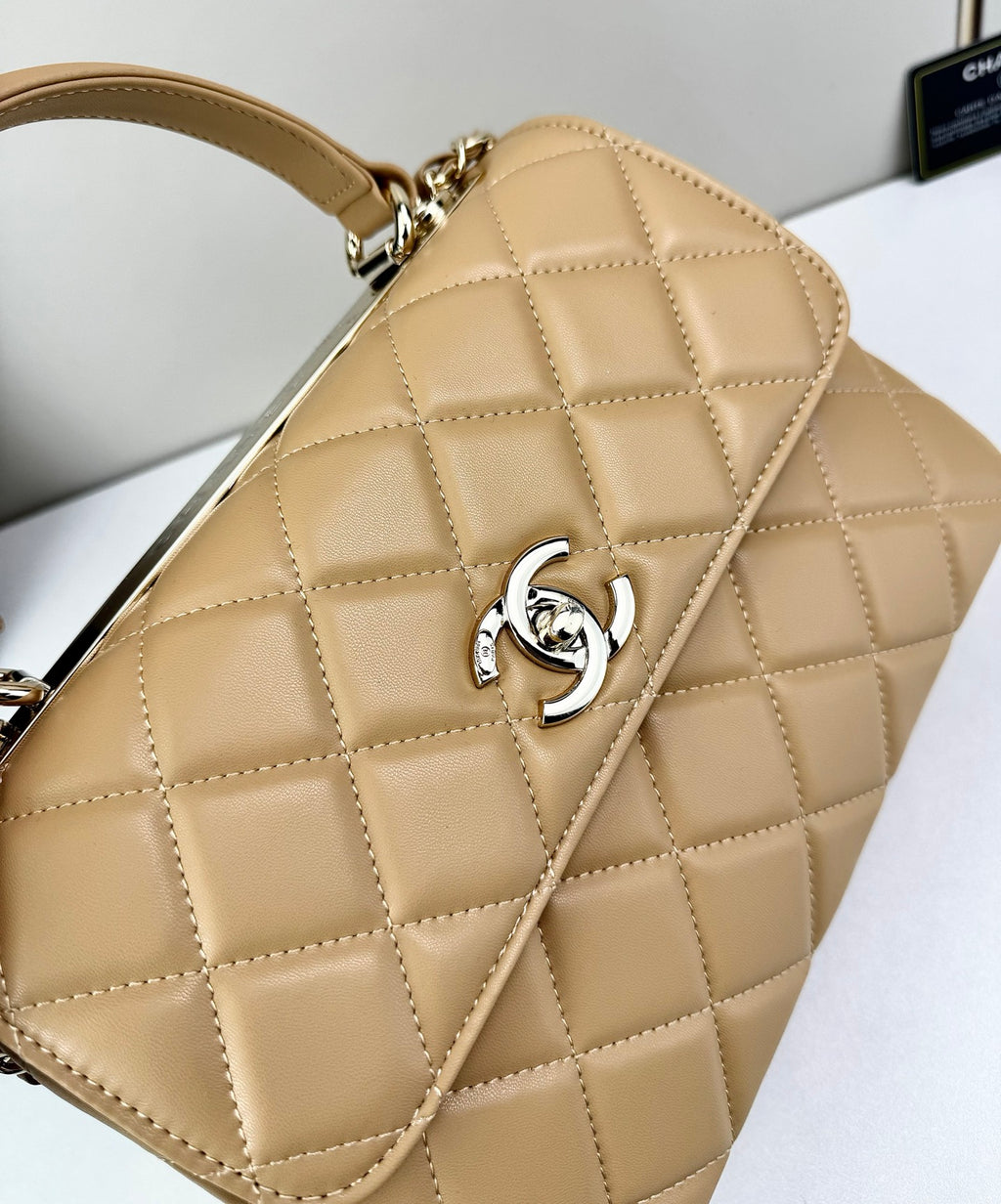 B1X76C7  Popular leather bag