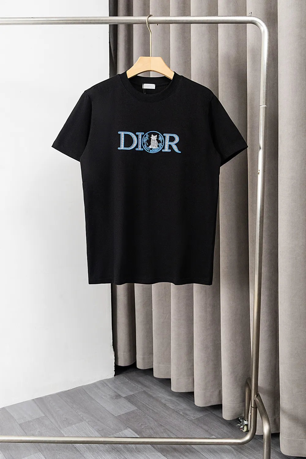 U1P36D128 Popular T-shirts