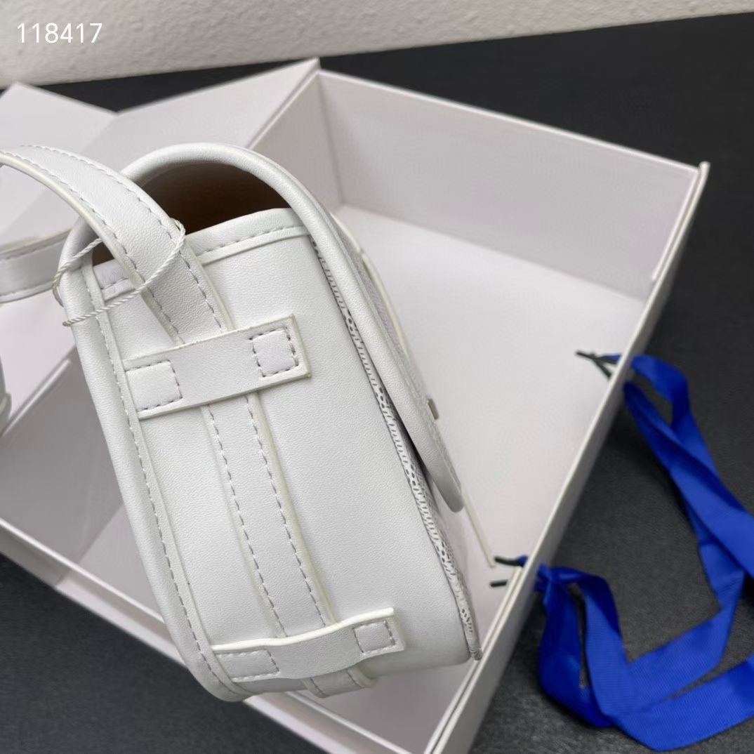 B1R165A7 Popular bag