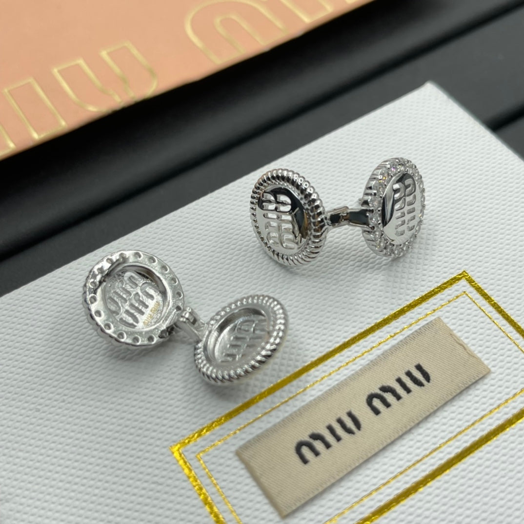 X1Z64A518E Popular Earrings