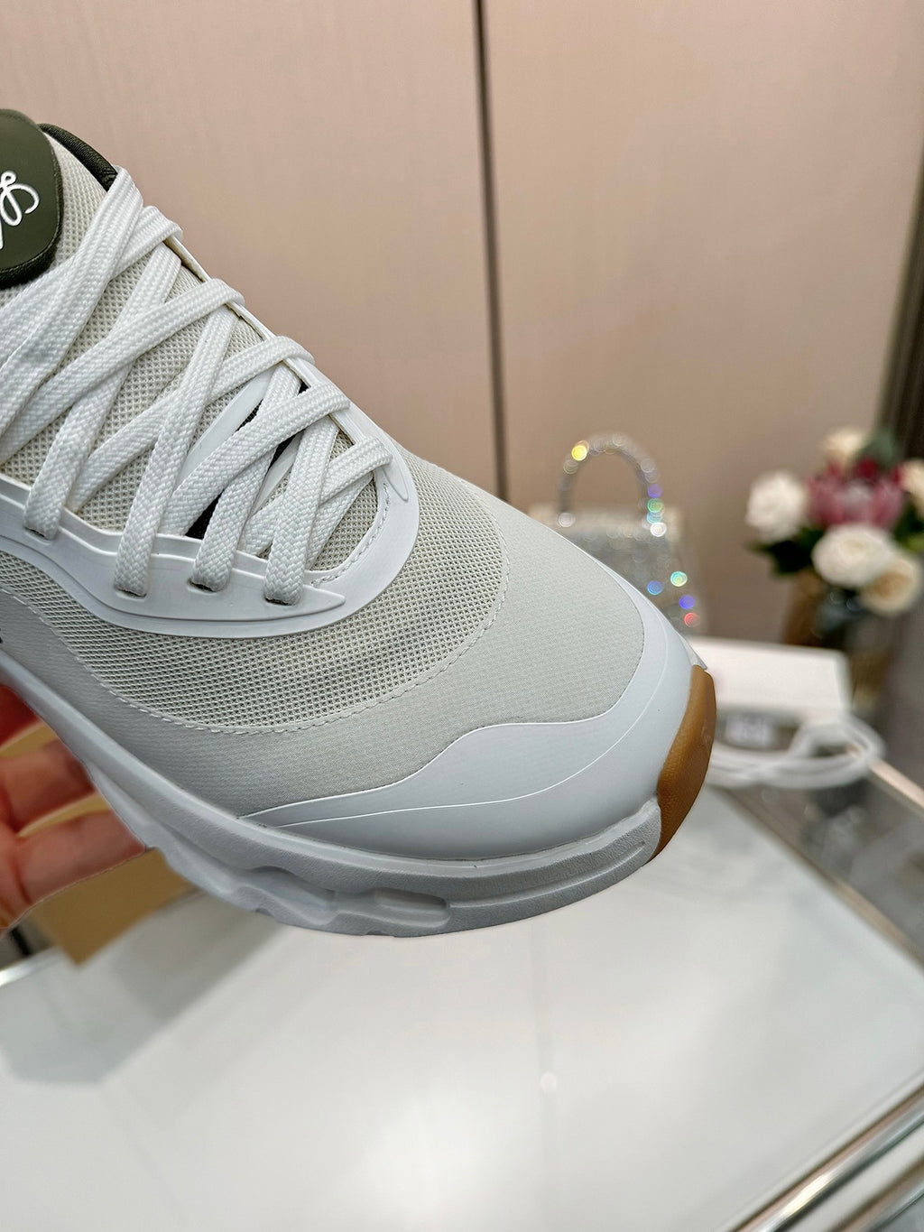 Z2Q95A97  Popular high-quality shoes
