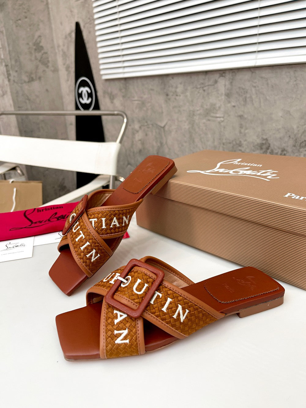 Z2ZA43 Popular leather Slippers