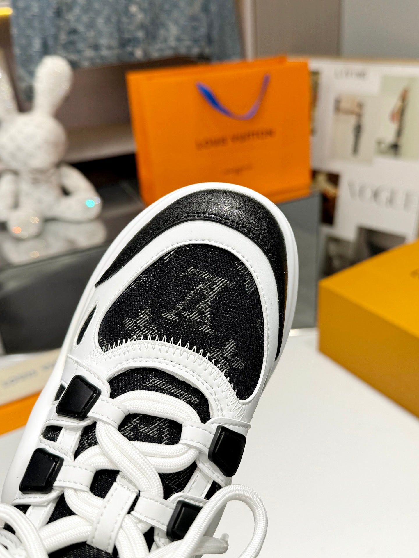 Z2Q95E179  Popular high-quality Shoes
