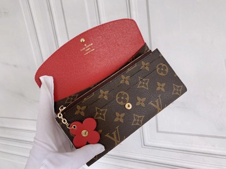 B1P46E55 Popular leather Wallets