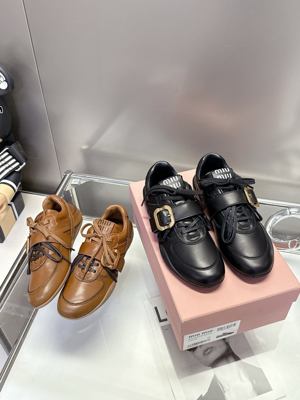 Z2Q105A261 Popular high-quality Shoes