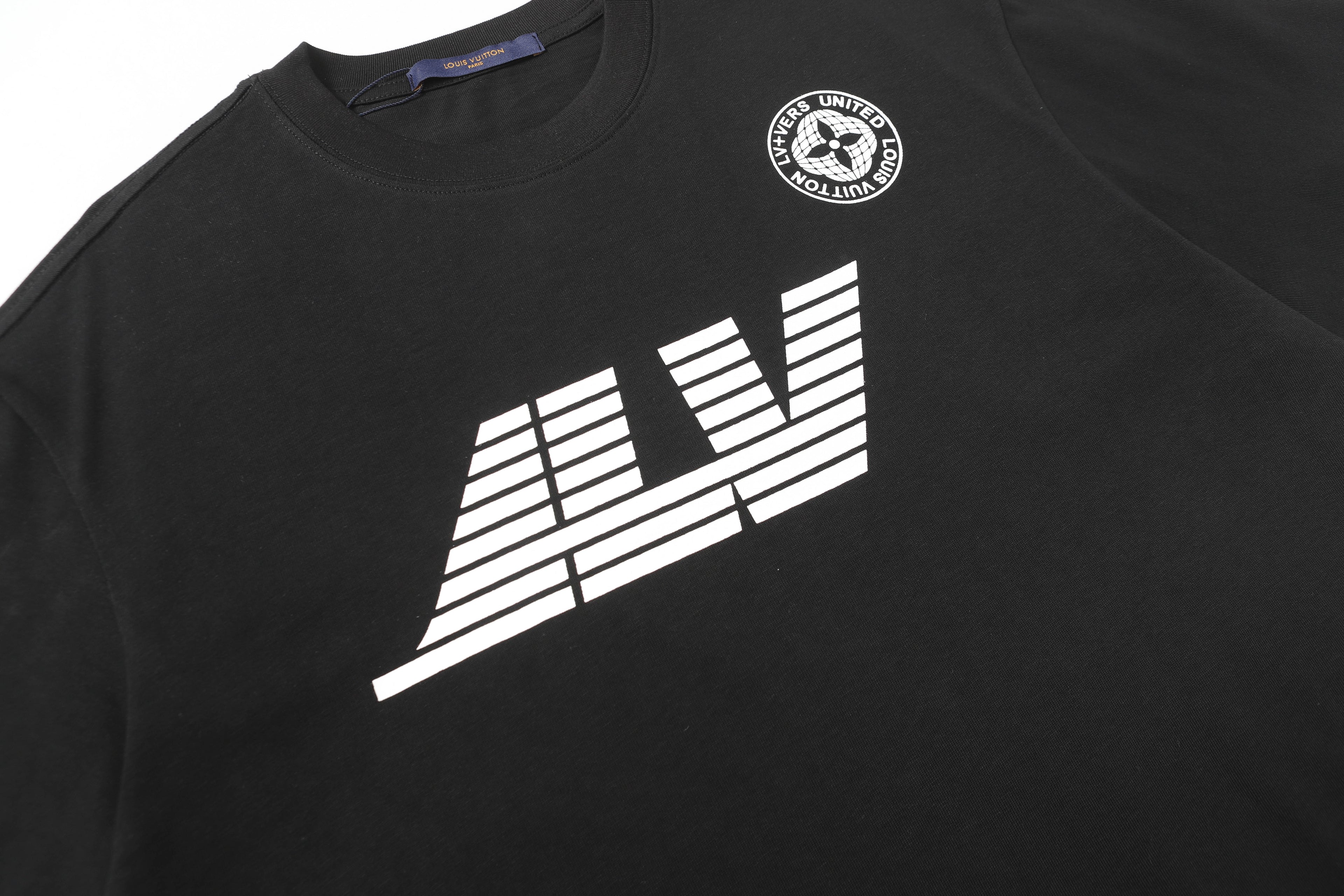 U1R45E149 Popular T-shirt