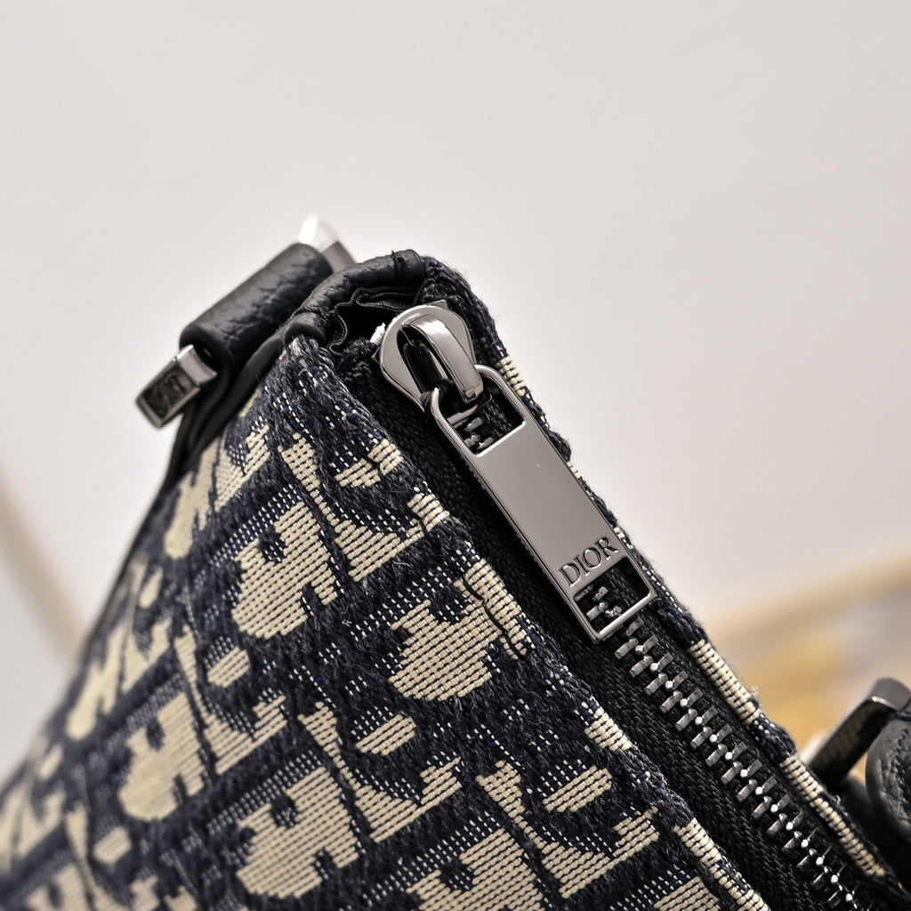 B1X104D65 Popular  bag