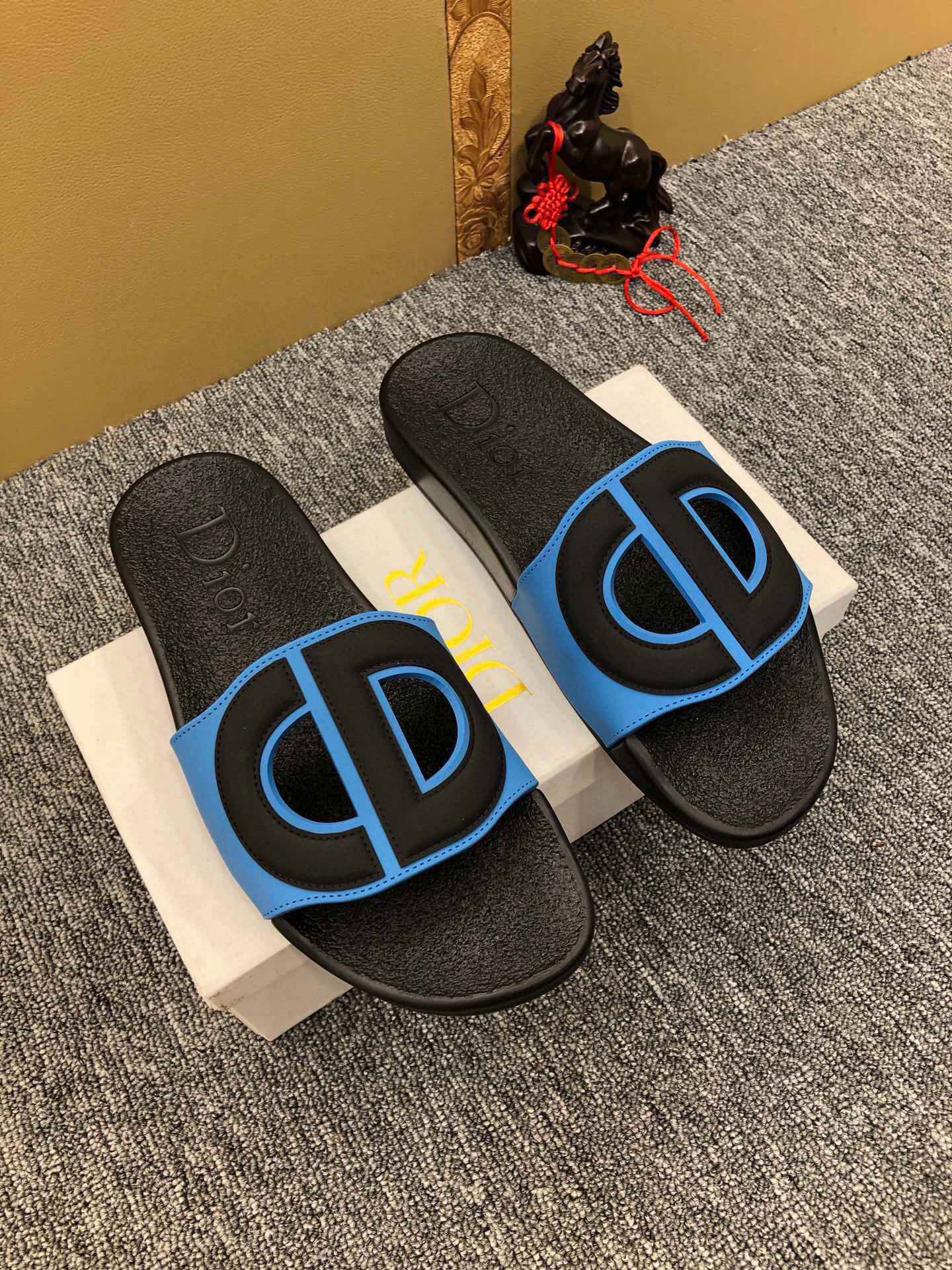 Z5LD216 Popular Slippers