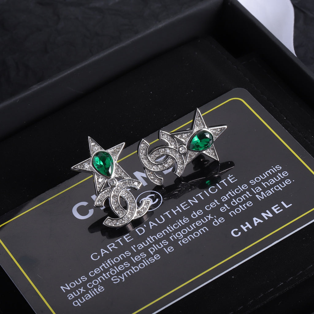 X1Q95C13E Popular Earrings