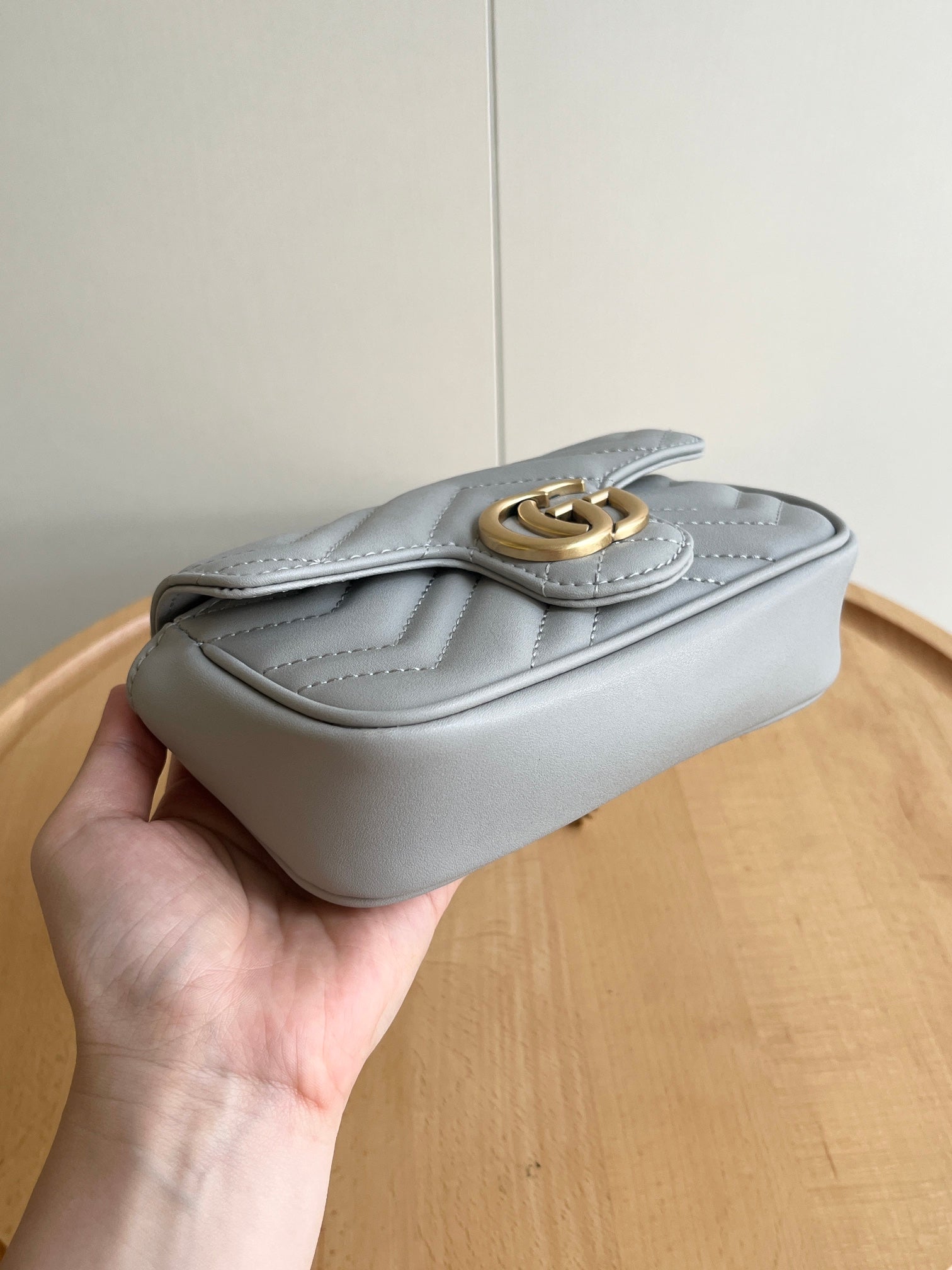 B1X54B444 Popular leather bag